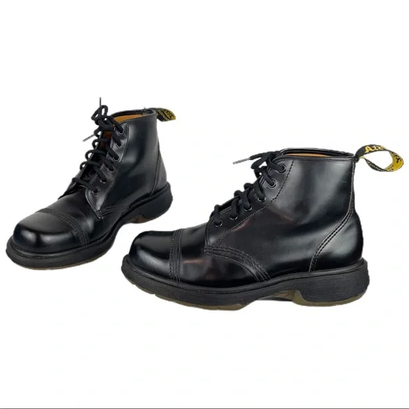 RARE Doc Martens NP5D Black Leather Boots Made in England UK Sz 8 - Picture 2 of 13